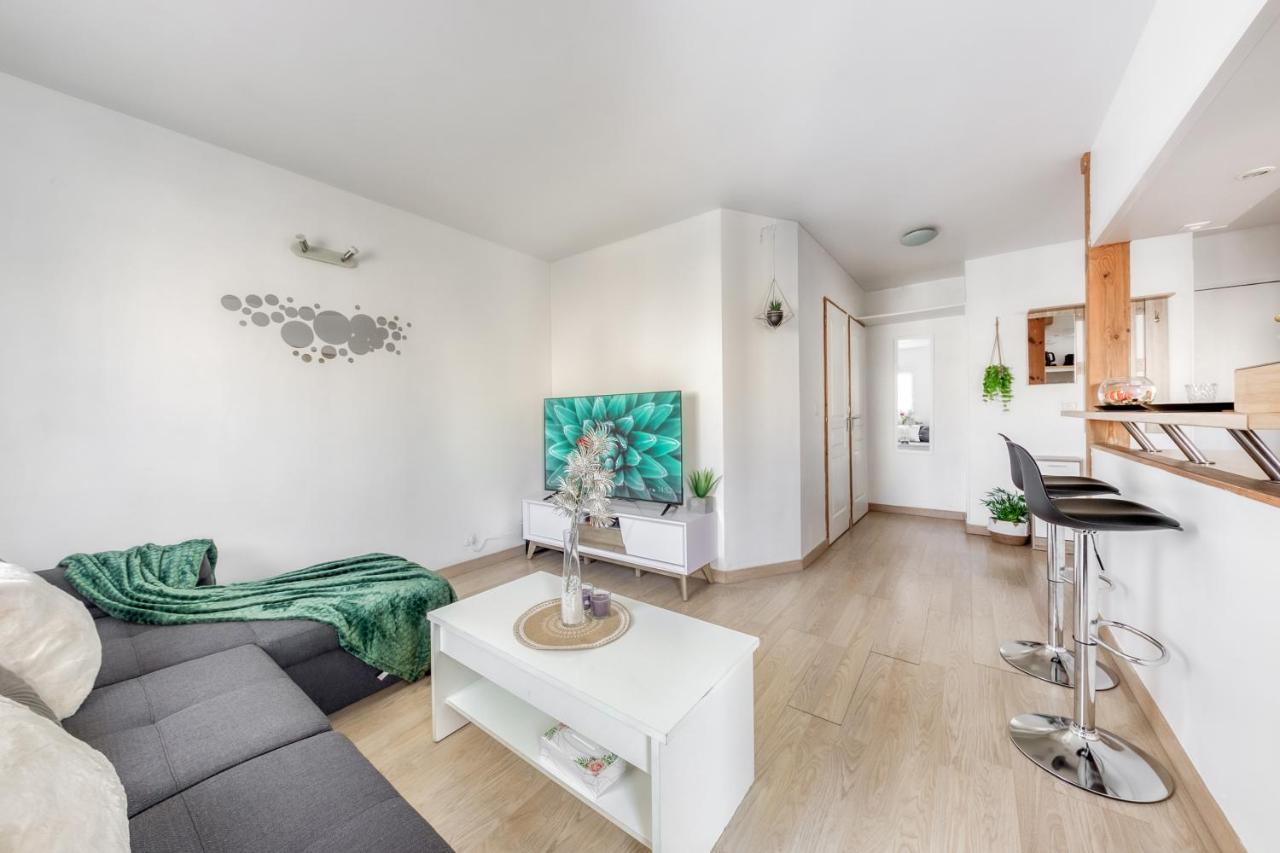 Next To Disneyland -Palm Spring Torcy  Exteriör bild
